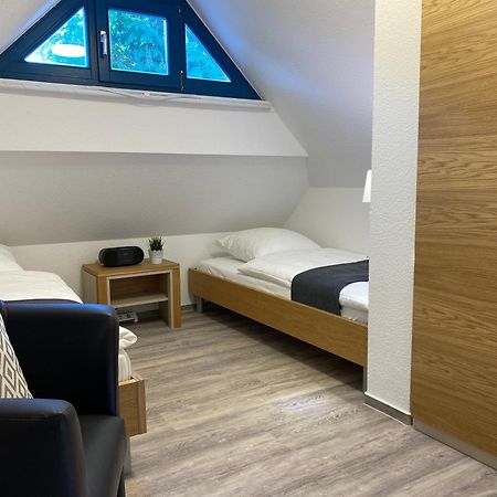 Puddemin Familienfreundliches Reetdachhaus Weissdorn 2ヴィラ エクステリア 写真